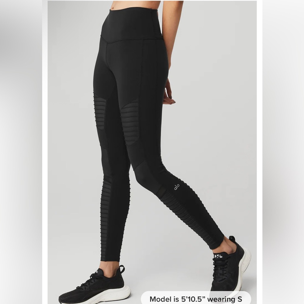 ALO Yoga Black High-Waist Moto Legging Size Small